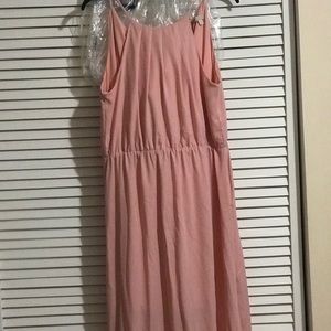 Long spring/summer maxi dress.